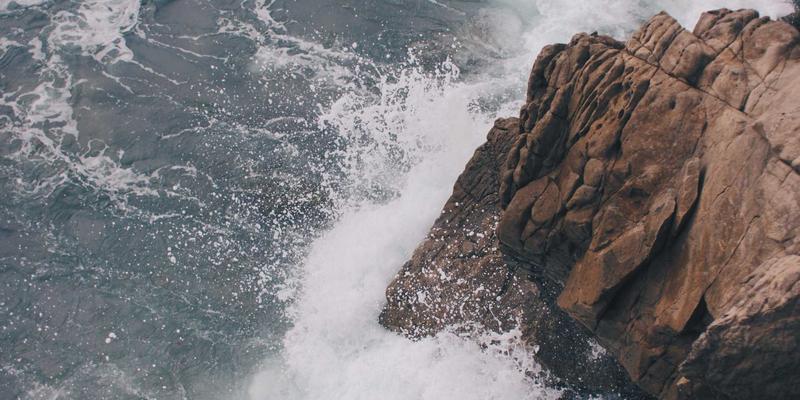 65购健康频道：老年保健品选购全攻略，教你聪明购物、省钱用券